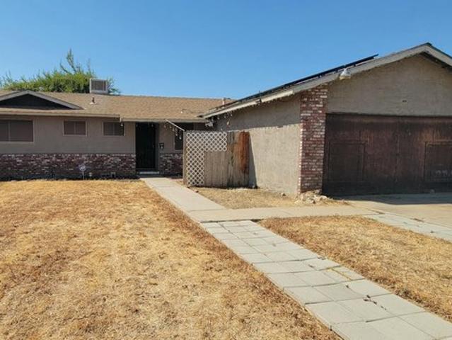 House for sale in Tulare, California