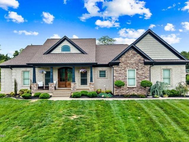 House for sale in Mount Washington, Kentucky