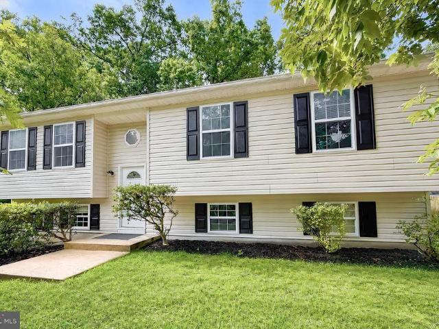 House for sale in Lusby, Maryland