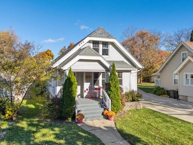 House for sale in Wauwatosa, Wisconsin