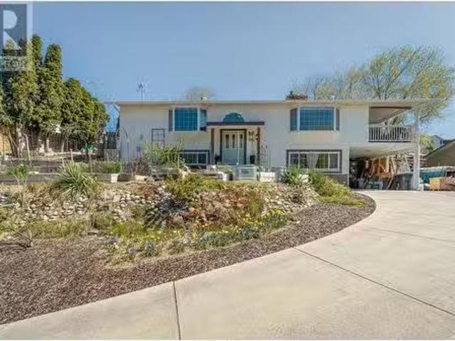 House for sale in Oliver, British Columbia