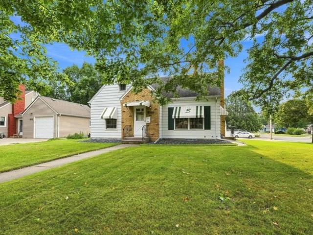 House for sale in Hennepin, Minnesota