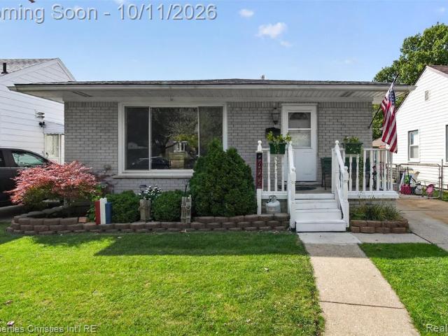 House for sale in Robinson Gardens Subdivision, Allen Park