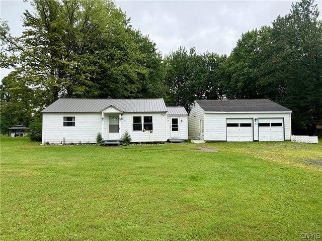 House for sale in Oneida, New York