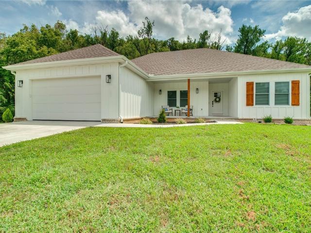House for sale in Ark