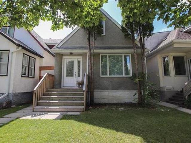 House for sale in North End, Winnipeg