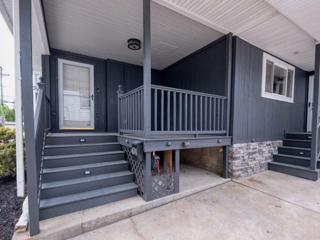 House for sale in Oakmont, Pennsylvania