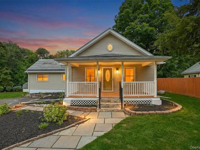 House for sale in Southfields, New York