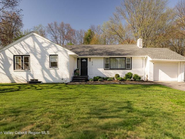 House for sale in Bloomington, New York