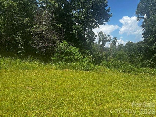 Land for sale in Bakersville, North Carolina