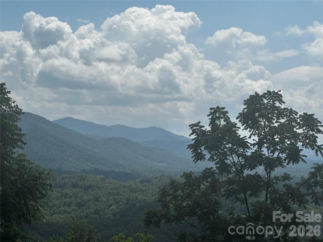 Land for sale in Bakersville, North Carolina