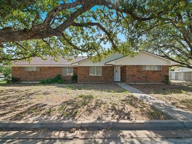House for sale in Giddings, Texas