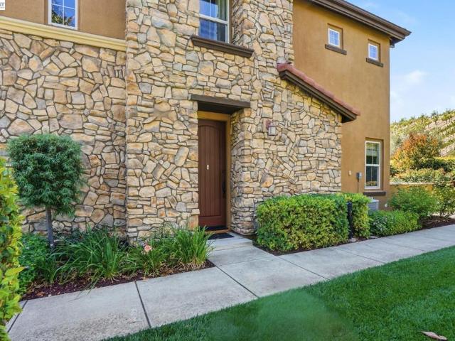 Condo for sale in Livermore, California