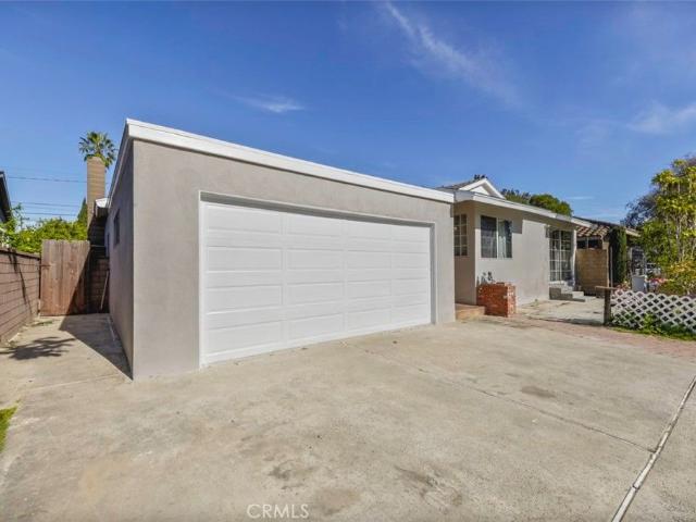 House for sale in Costa Mesa, California