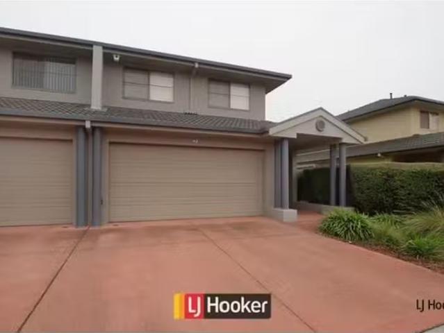 Condo for rent in Lyneham, Australian Capital Territory