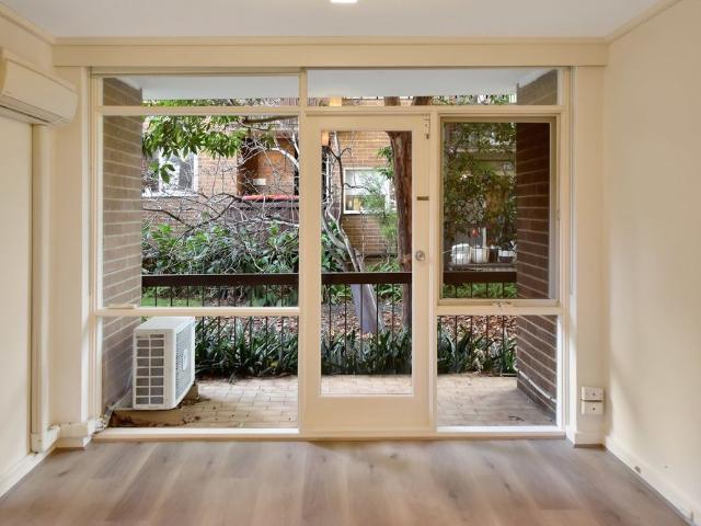 Apartment for rent in City Of Yarra, Camerons Creek