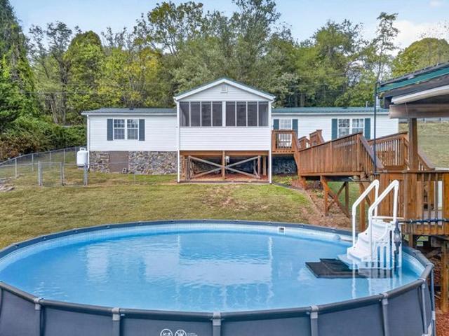 House for sale in Parrott, Pulaski County