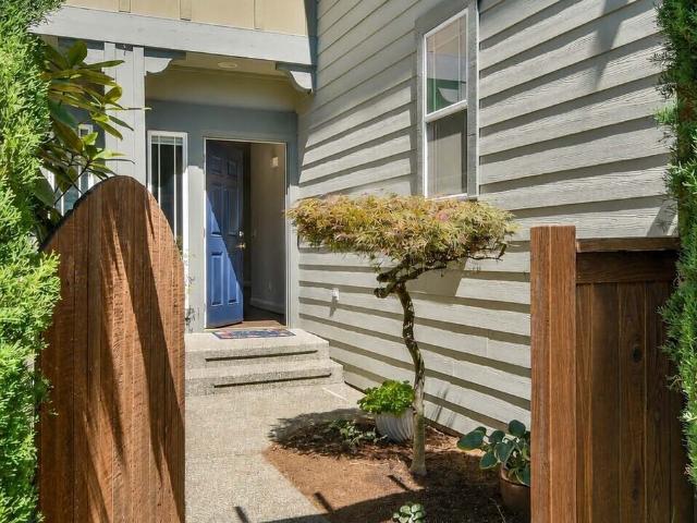 Condo for sale in Bellevue, Washington
