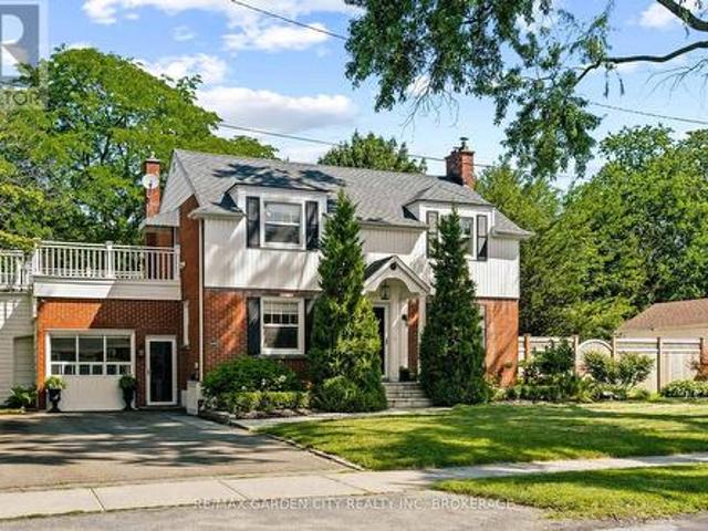 House for sale in Niagara, Ontario
