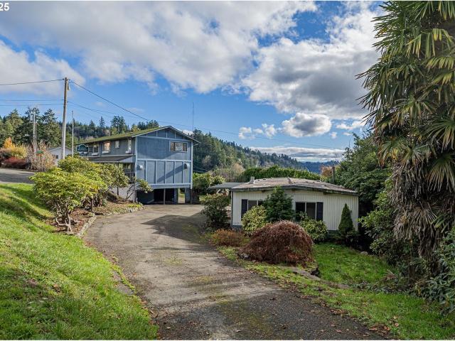 House for sale in Oregonia