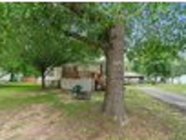 House for sale in Henderson, Texas