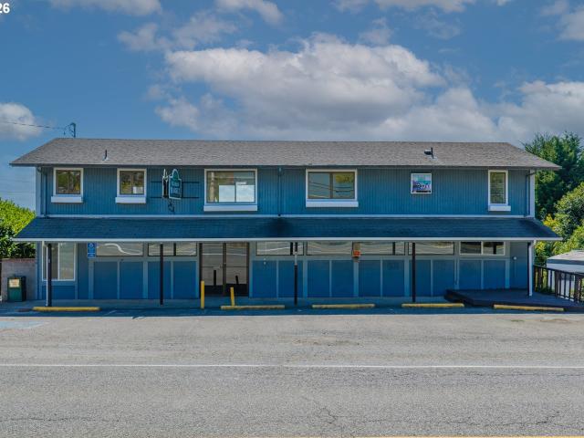 Commercial for sale in Oregonia