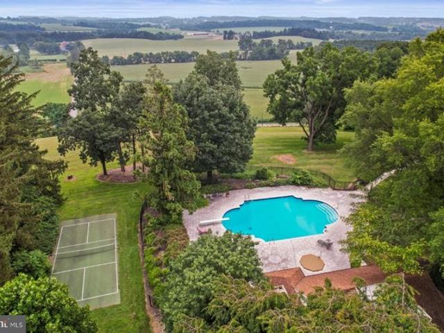 House for sale in Hanover, Pennsylvania