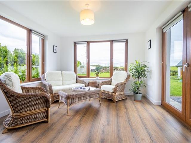 Detached House for sale in Tuam, Connacht