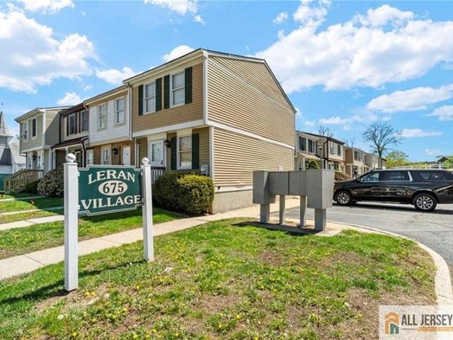 Condo for sale in Dunellen, New Jersey