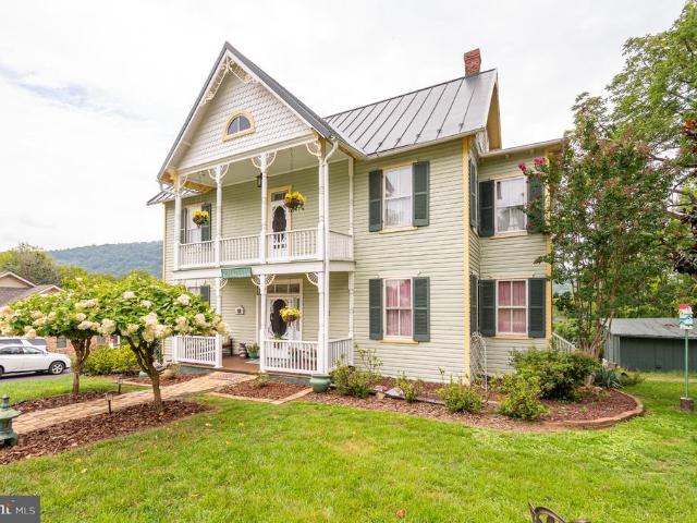 House for sale in Harpers Ferry, West Virginia