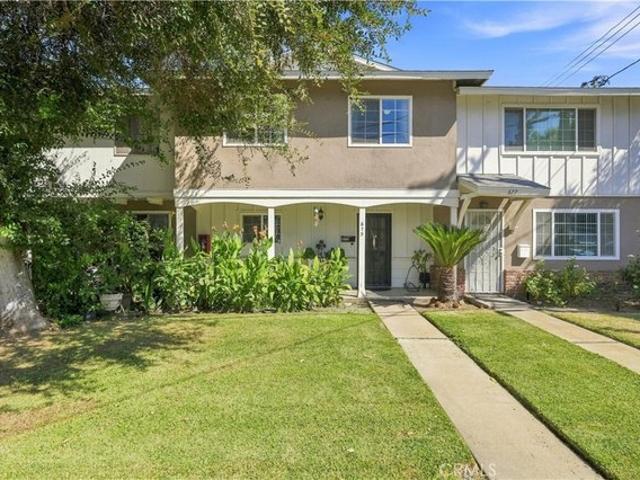 Townhouse for sale in Azusa, Los Angeles County