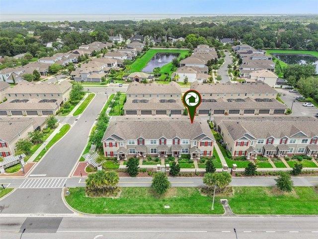 Townhouse for sale in Winter Garden, Florida