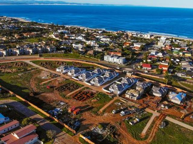 Land for sale in Cape St Francis, Eastern Cape