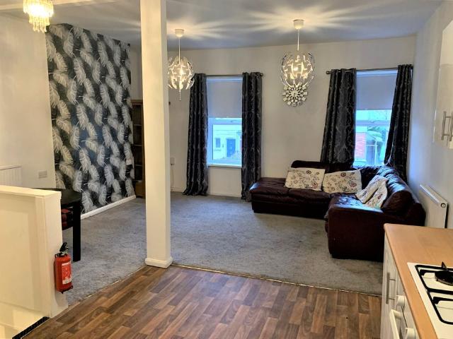 Apartment for rent in St Martins, Caerphilly