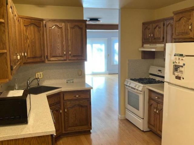 Condo for sale in Clark, New Jersey