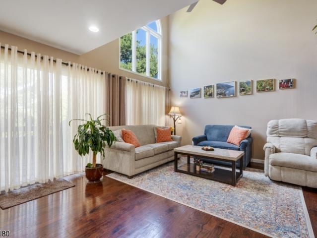 Townhouse for sale in Clark, New Jersey