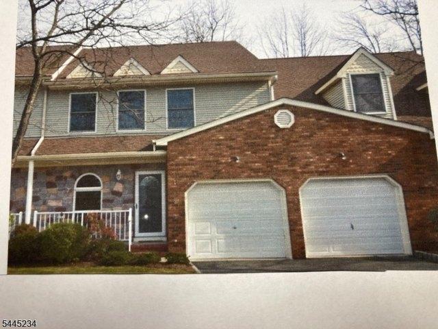 Condo for sale in Clark, New Jersey