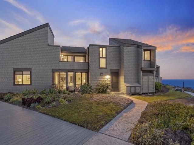 Condo for sale in Solana Beach, California