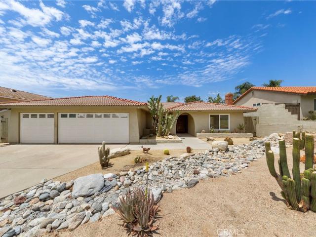 House for sale in Alta Loma, Alta