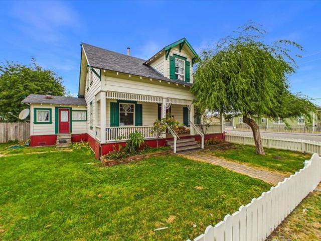 House for sale in Humboldt, California