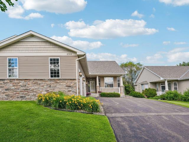 House for sale in Cottage Grove, Minnesota