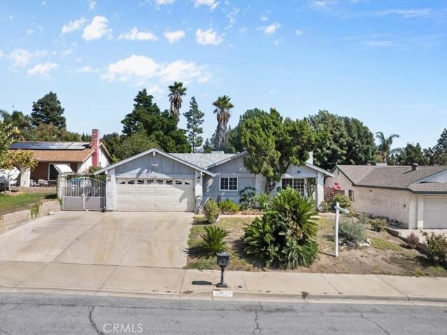 House for sale in Alta Loma, Alta