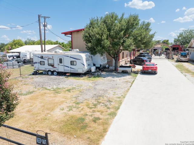 Property for sale in Windcrest, Texas