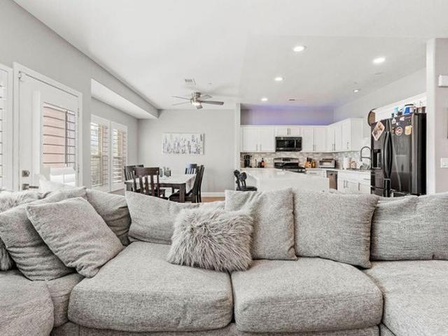 Condo for sale in Cathedral City, California