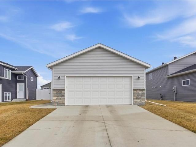 House for sale in Horace, North Dakota