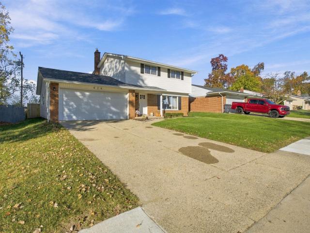 House for sale in Bloomfield Orchards, Auburn Hills