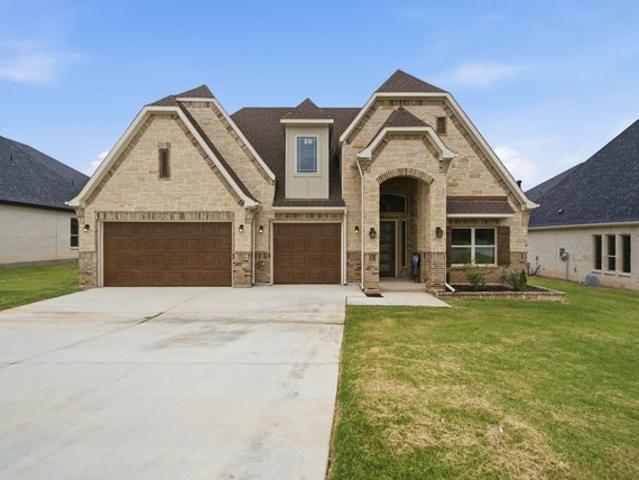 House for sale in Azle, Texas