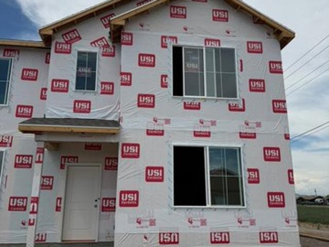 Townhouse for sale in Cache, Utah