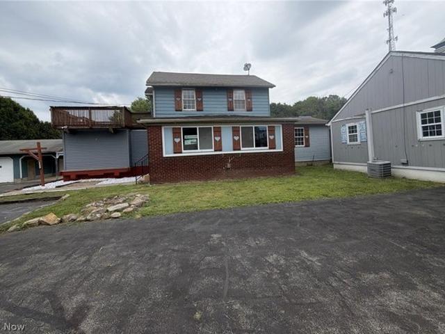 House for sale in Brookfield, Ohio