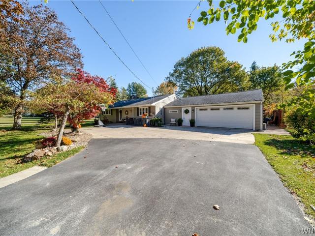 House for sale in Village of Orchard Park, Town of Orchard Park